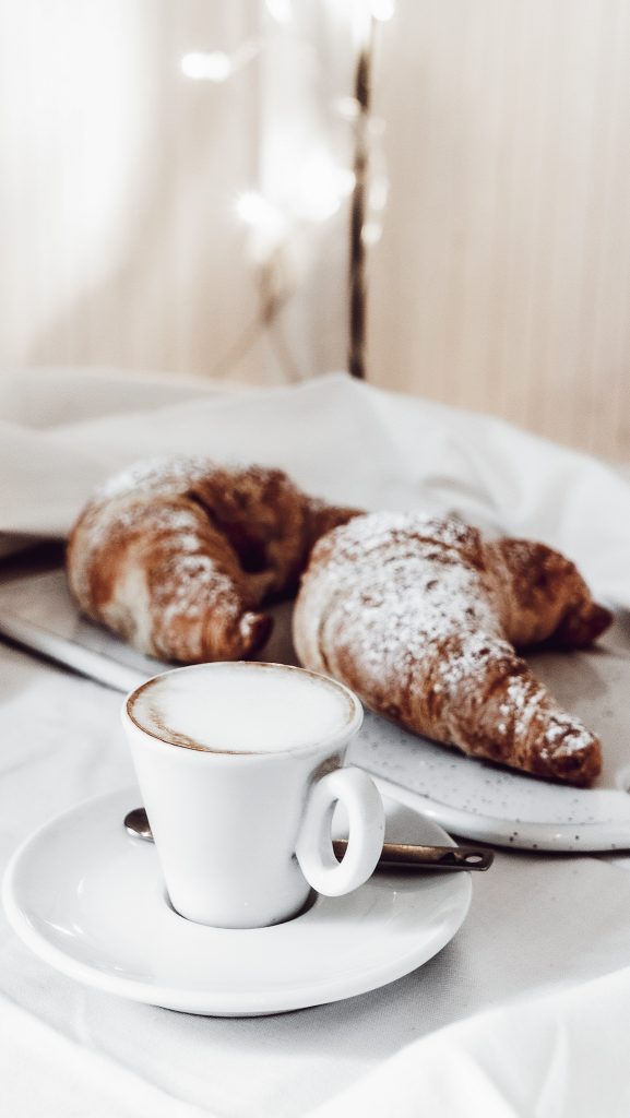How to Design a Slow Morning Routine Based on Your Personality | Mylk Alchemy How to Design a Slow Morning Routine Based on Your Personality | Mylk Alchemy