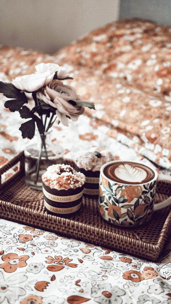 25 Slow Living Summer Bucket List Ideas for the Dreamiest Summer Ever | Mylk Alchemy 25 Slow Living Summer Bucket List Ideas for the Dreamiest Summer Ever | Mylk Alchemy