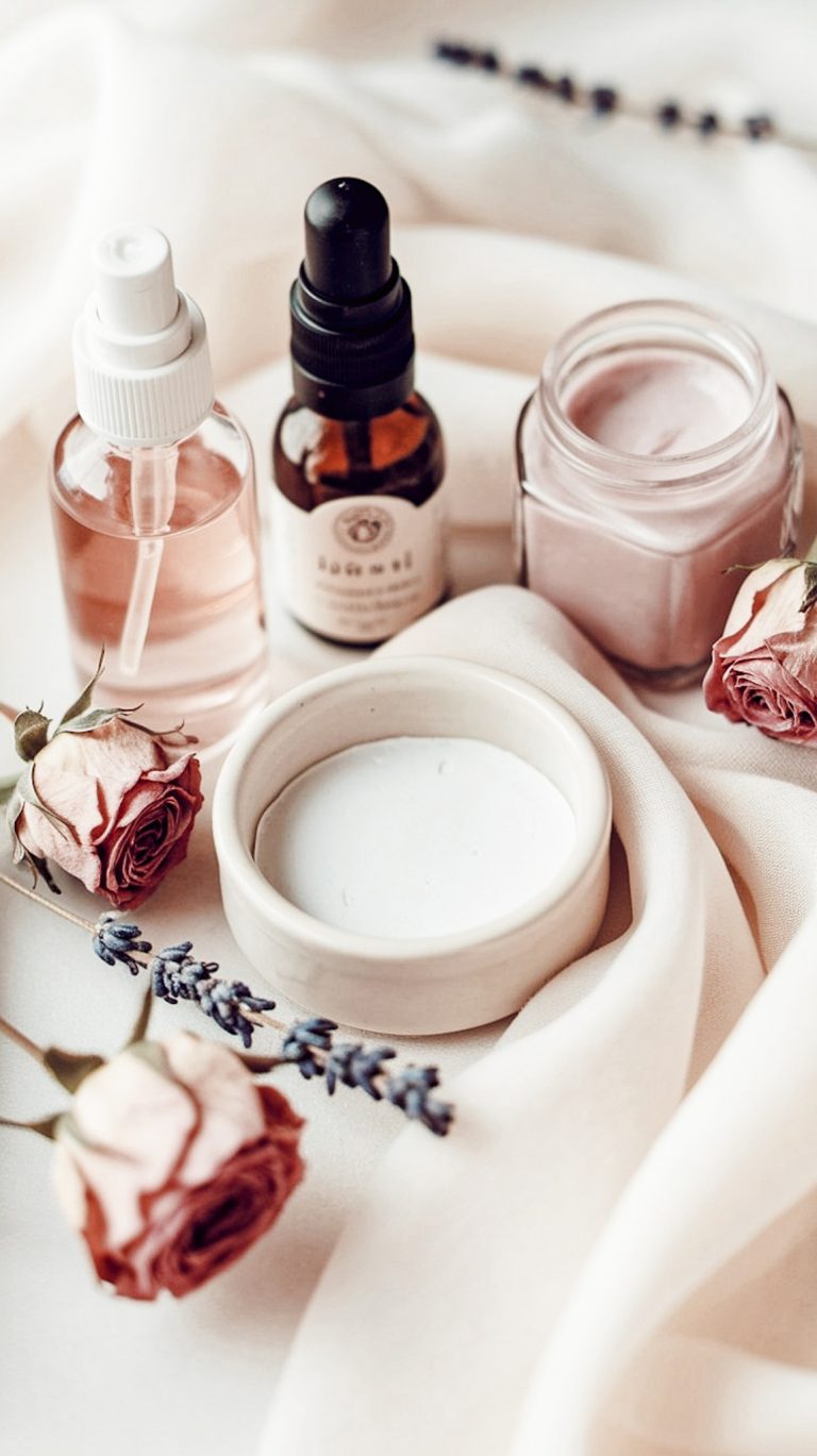 DIY Non-Toxic & Natural French Manicure Without Polish