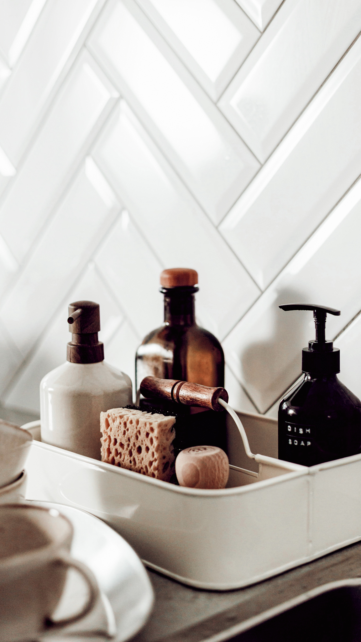 How to Declutter Your Home Without Getting Overwhelmed | Mylk Alchemy How to Declutter Your Home Without Getting Overwhelmed | Mylk Alchemy