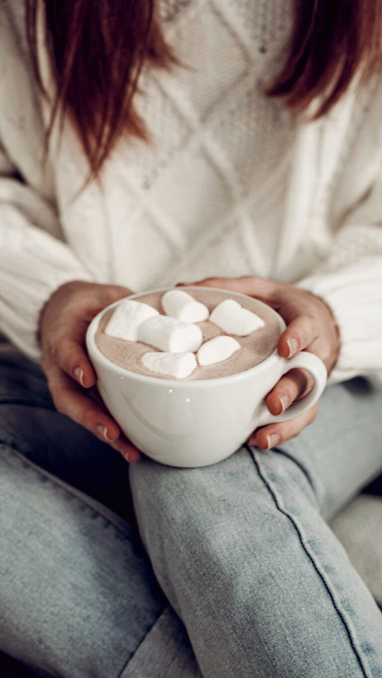 Moon Milk for Digestion: The Ultimate Recipe for Bloating and IBS Relief