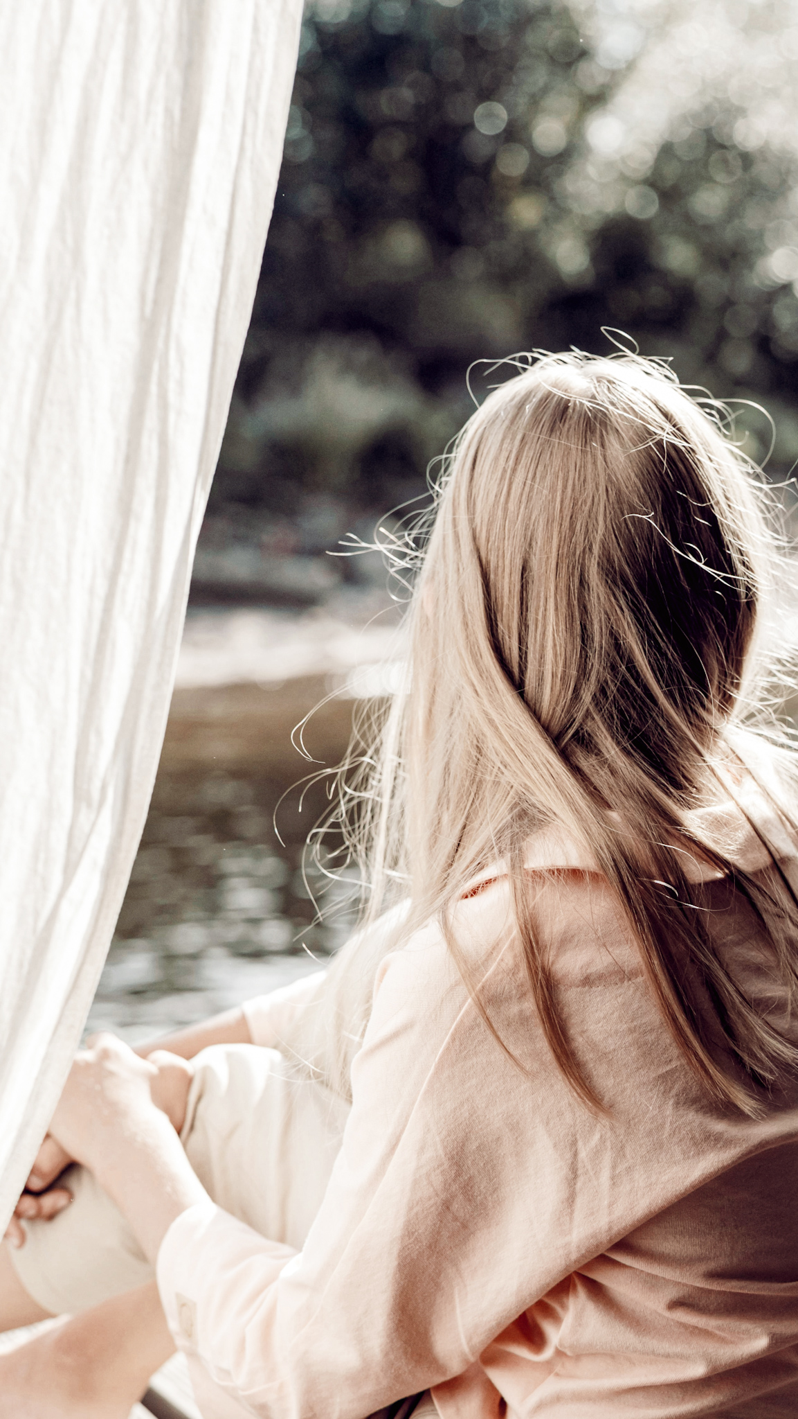 How to Practice Niksen: The Dutch Concept That Reduces Stress and Boosts Creativity | Mylk Alchemy How to Practice Niksen: The Dutch Concept That Reduces Stress and Boosts Creativity | Mylk Alchemy
