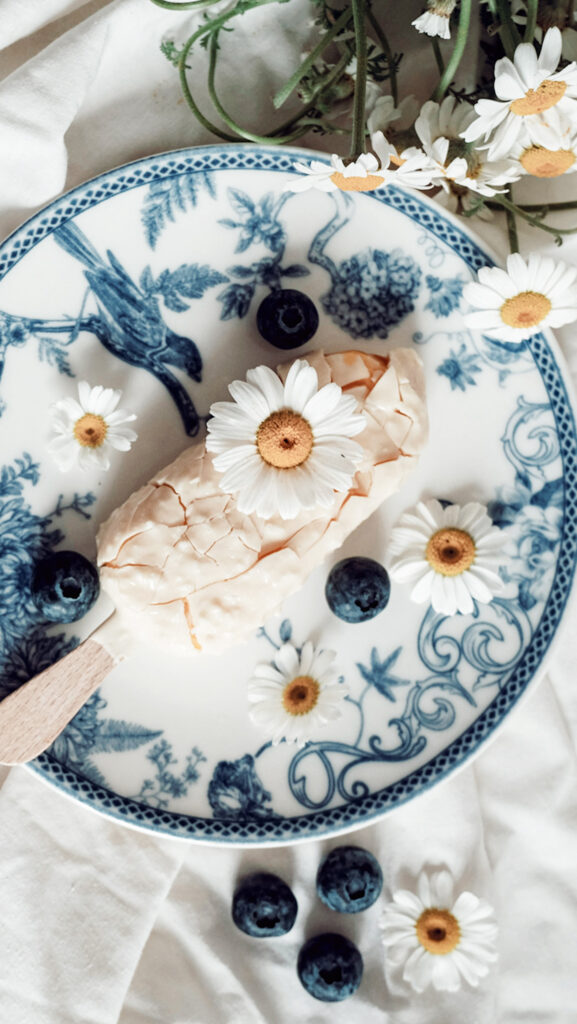 25 Slow Living Summer Bucket List Ideas for the Dreamiest Summer Ever | Mylk Alchemy 25 Slow Living Summer Bucket List Ideas for the Dreamiest Summer Ever | Mylk Alchemy