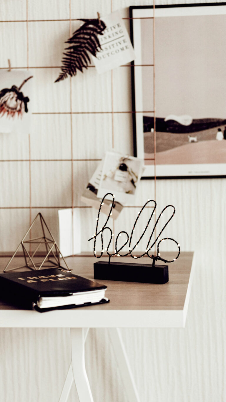 40 Journal Prompts for Self-Motivation (When You’re Feeling Stuck or Uninspired)