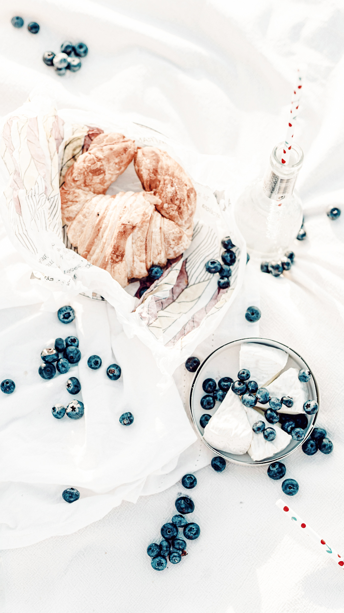 Easy Summer Picnic Food Ideas | Mylk Alchemy Easy Summer Picnic Food Ideas | Mylk Alchemy