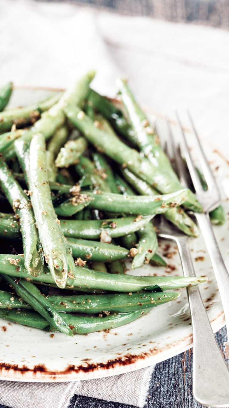 How to Cook Fresh Green Beans From the Garden