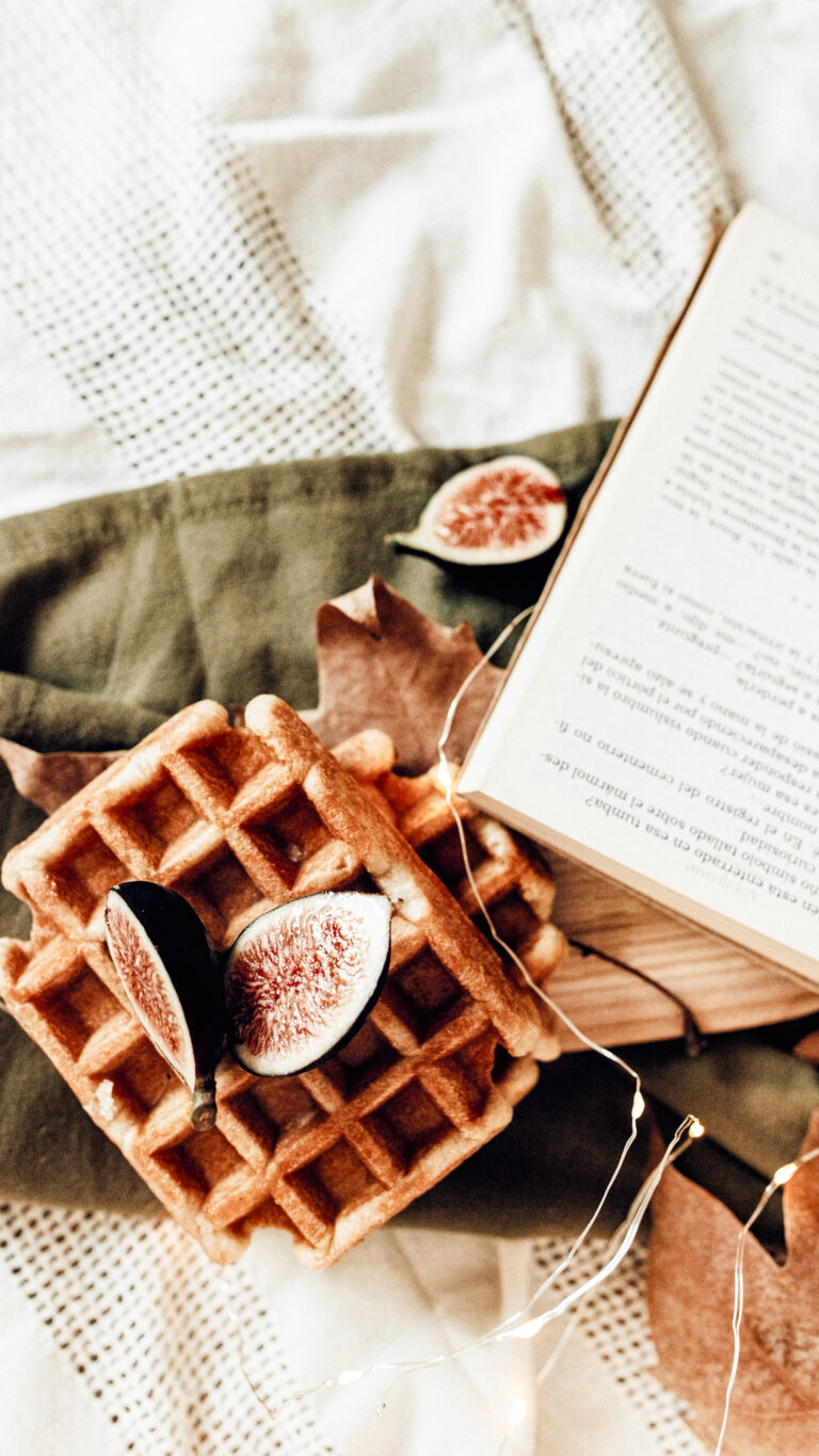 How to Wake Up Early in Winter (When It’s Still Dark)