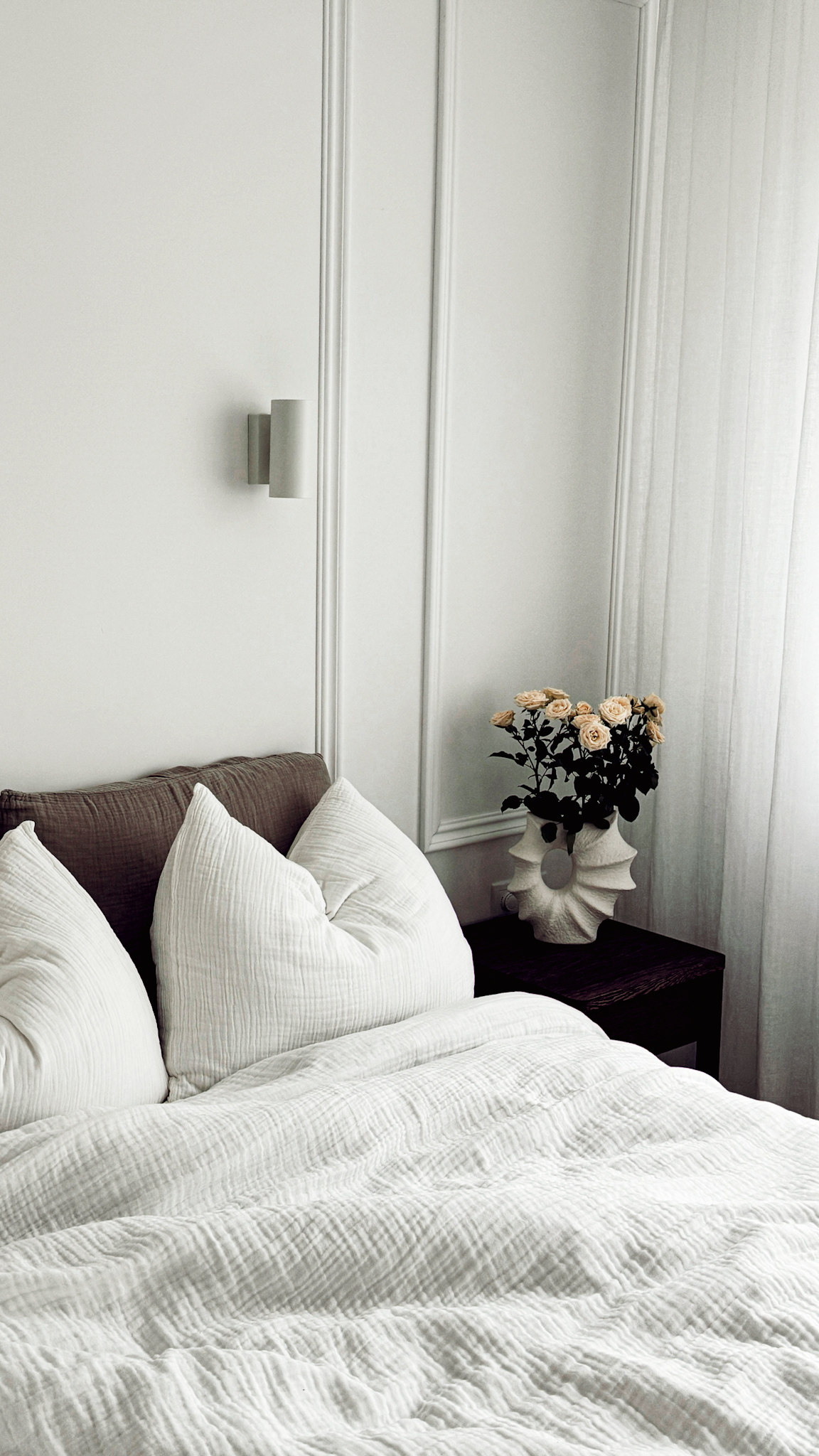 White Noise vs Brown Noise for Sleep (Which Is Better?) |