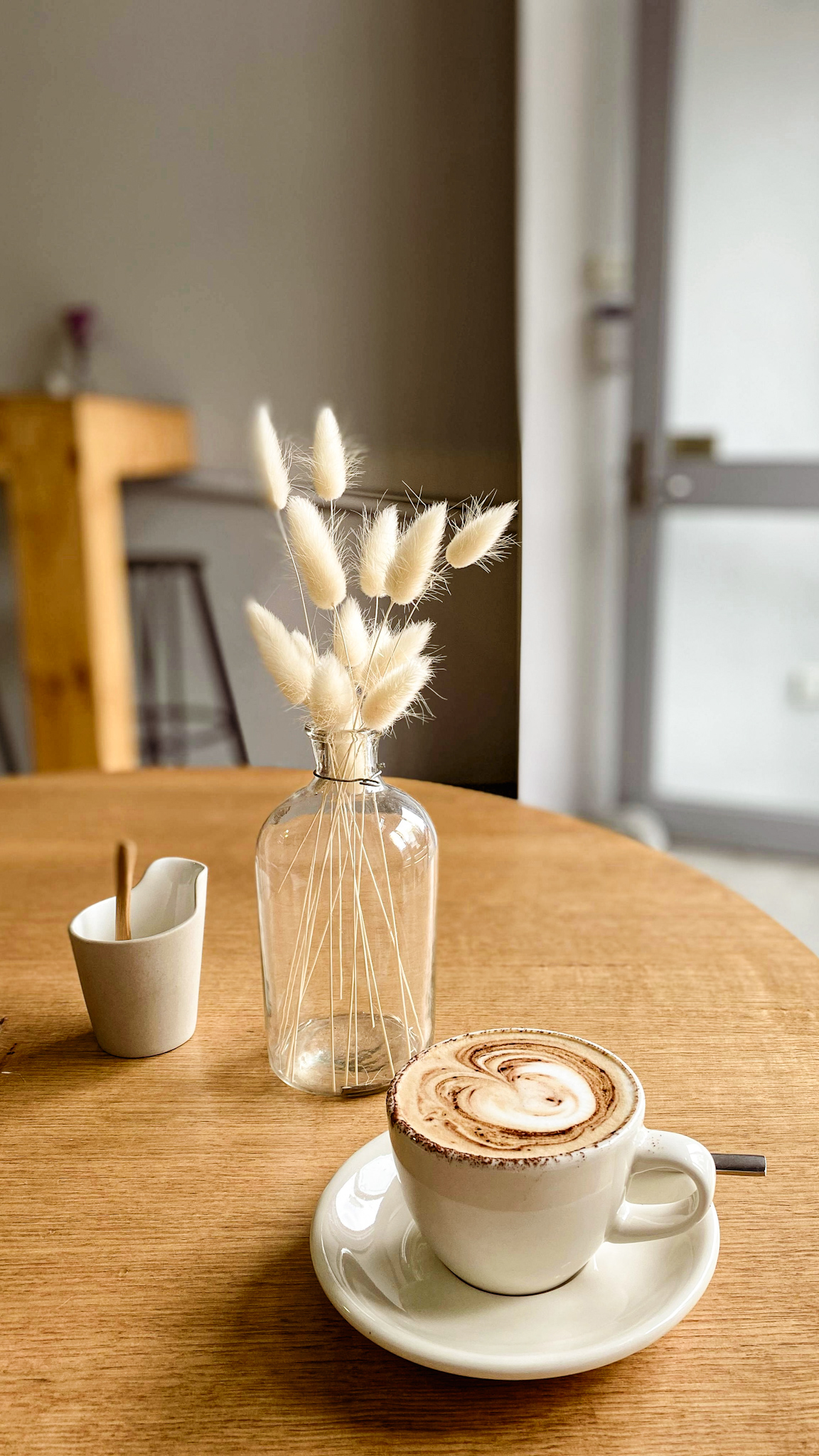 A Phone-Free Morning Routine for ADHD Adults |