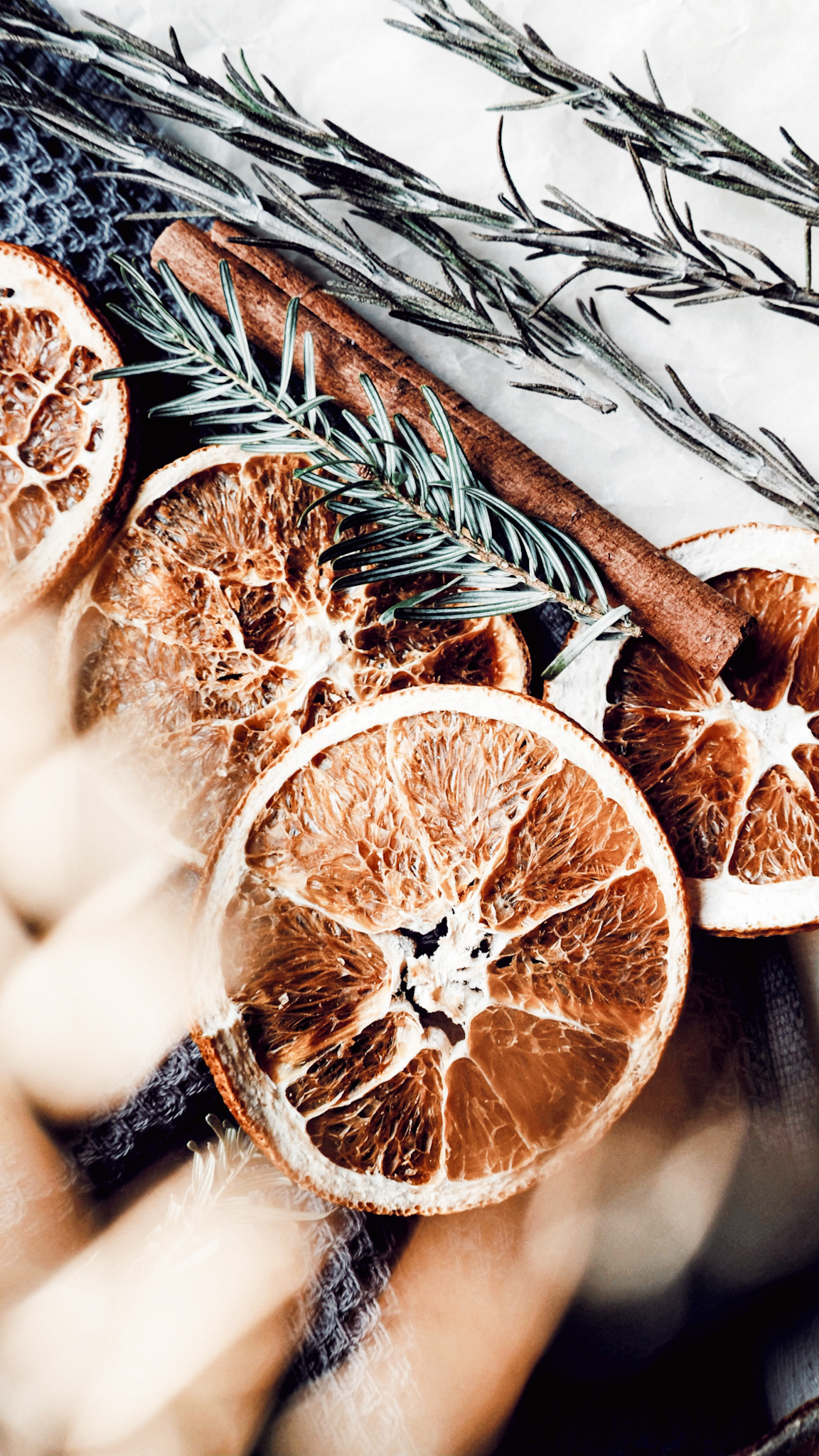 Dried Orange Garland DIY |