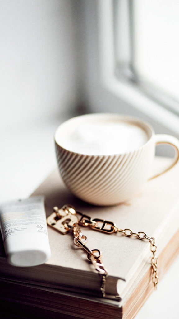 A cozy coffee, illustrating the opposite of what causes irritability and emotional overload