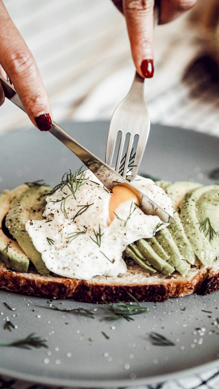 The “Glutamate” Edit: What to Eat for a Less Anxious Brain